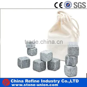 Grey Granite Small Cube Rock for Wine thumbnail-5