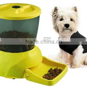 Medium-capacity Automatic Pet Feeder thumbnail-1