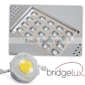 Energy Saving IP65 30W All in One Solar Street Light thumbnail-3