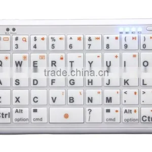 Mini Bluetooth Qwerty Keyboard With Power Bank 5000mah for Iphone5/5s/6/6plus thumbnail-5