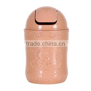 Plastic Desktop Mini Trash Bin Trash Can Used for Car Dustbin thumbnail-5
