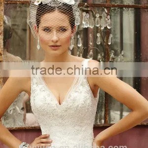 Sexy Deep v Neck Strap Lace Mermaid Personalized Wedding Apparel thumbnail-3