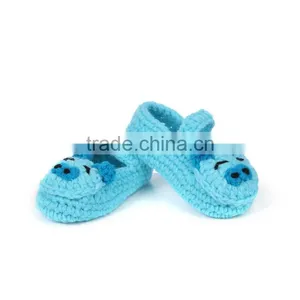 Little Piggy Design Crochet Knitting Baby Shoes thumbnail-2