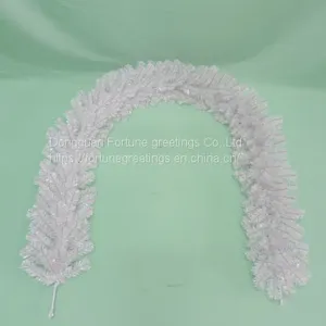 Artificial Christmas Garland thumbnail-1