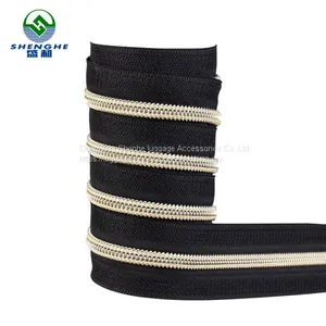 Wholesale Hot Selling Luggage Accessories and Bag Parts 5 10 Plain Plastic Coil Nylon Zipper thumbnail-1