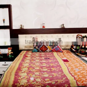 Designer Kantha Gudari Cotton Reversible Flower Prints Bedspread Throw Decorative Vintage Ethnic Bed Cover thumbnail-1