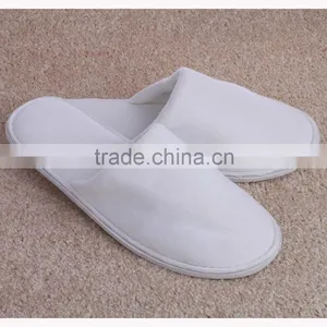Custom Disposable Hotel Bathroom Slippers thumbnail-1