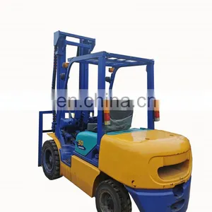 Secondhand Original Fork Truck Komatsu 3 Ton Diesel Forklift With Nice Condition thumbnail-2