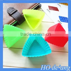 Hogift Silicone Standard Round Reusable Cupcake and Muffin Baking Cup thumbnail-5
