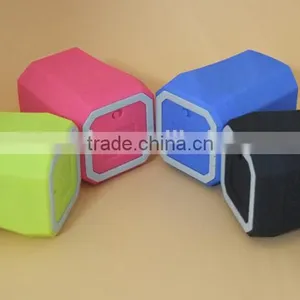 Portable Wireless Bluetooth Speaker,outdoor Sports Bluetooth Speaker,mobile Phone Bluetooth Speaker thumbnail-4