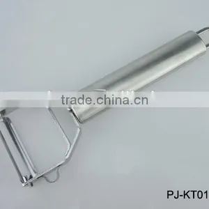 Stainless Steel Julienne Peeler thumbnail-1