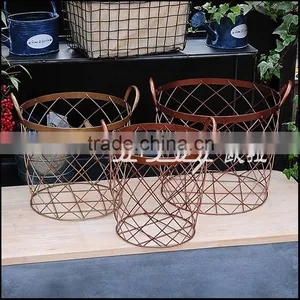 Royal Golden Wire Basket Set thumbnail-1