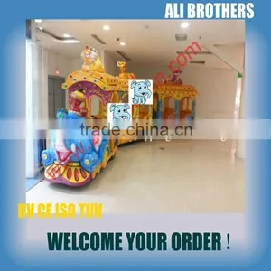 Electric Train Shoppibng Mall Rides Christmas Fun Train thumbnail-5