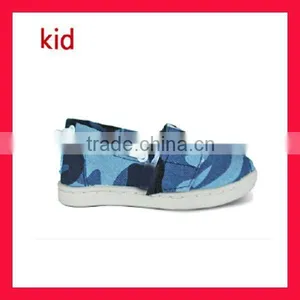 Wholesale Baby Boat Shoes Kids Canvas Casual Shoes Magic Tape Kids Shoes thumbnail-1