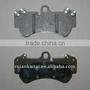 Low Price Brake Pad for Porche or V.W. thumbnail-1