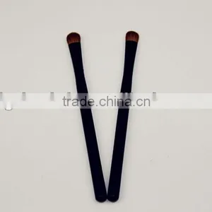 Makeup Eyeshadow Blending Brush thumbnail-1