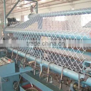 Hot Sale Chain Link Fence for Sport Field Fence Netting Playground Countyard Park Lawn Forest Protecting Direct Factory Supply thumbnail-4