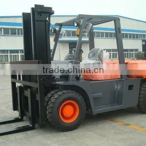 8T Forklift Truck thumbnail-1