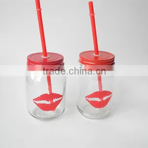Recycled Valentine's Day Red Lips Design Glass Drinking Jar With Lid thumbnail-3