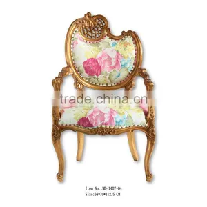 China Hot Sales Antique Style Wedding Chair for Bride and Groom thumbnail-1
