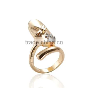 Custom Unadjustable Gold Plated Oval Butterfly Clear Rhinestone Rings thumbnail-1