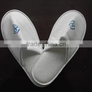 Slippers thumbnail-1