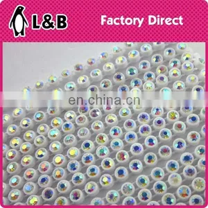 SS6/ SS8 Single Row Multicolored Plastic Rhinestone Chain for Decoration thumbnail-4