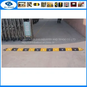 Good Quality Rubber Traffic Safety Driveway Road Hump Speed Bump thumbnail-1