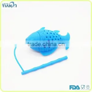 Creative FDA/LFGB BPA Free Fishing Shape Food Grade Silicone Tea Strainer thumbnail-4