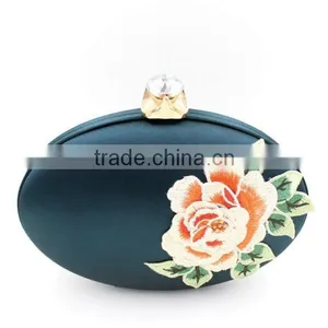 2015 Chinese Style Embroidery Bag Vintage Leather Clutch Bag thumbnail-5
