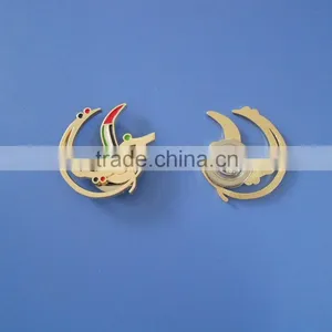 Soft Enamel Cut Out Hollow UAE Metal Badge With Round Magnet thumbnail-1