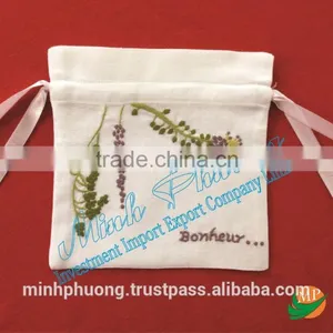 A Little Cloths Bag With Hand Embroidery Air Fresh Flower Fragrant Bag thumbnail-1
