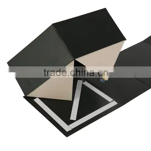 Black Paper How to Make a Graduation Hat Card Box thumbnail-5
