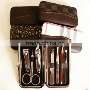 Kid Manicure Set With Manicure Table thumbnail-1