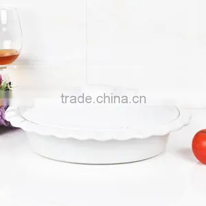 11.5" Oval Porcelain Baking Sheet With Lid thumbnail-2