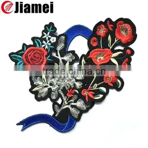 Custom Embroidered Rose Label thumbnail-3