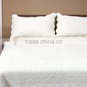 Cotton American Style Solid Quilts/Bedspreads thumbnail-1