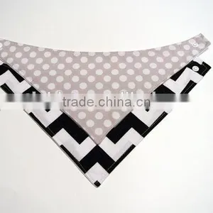 Grey and White Polka Dot Baby Bibs Factory Wholesale Baby Chevron Cotton Infant Bibs thumbnail-5