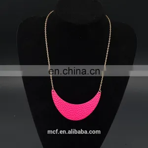 Wholesale Crystal Diamond Rhinestone Fashion Pendant Necklace MCB-0039 thumbnail-2