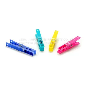 Plastic Clothes Pegs thumbnail-1