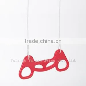 Outdoor Plastic Ring Trapeze Swing for Kids thumbnail-1