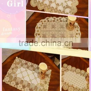 30x46 Gold and Silver Placemat thumbnail-1