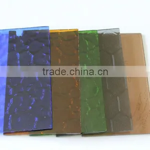 Tinty Patterned Glass thumbnail-1