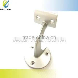 Made in Taiwan Aluminium Die Casting Power Coating Three M5 Holes Handrail Cross Holder thumbnail-4