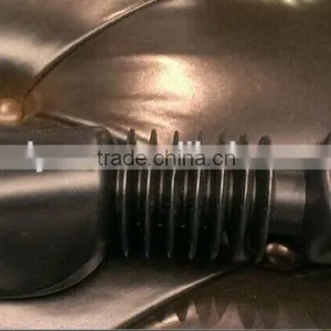Plastic Shoe Stretcher thumbnail-2