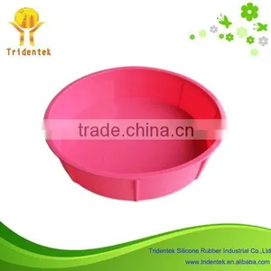 Traditional Food Grade Unbreakable Silicone Microwave Cake Pans thumbnail-2