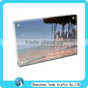 Desktop Custom Clear Acrylic Magnet Frame Plexiglass Scenery Waterproof Picture Photo Frame Wholesale thumbnail-1