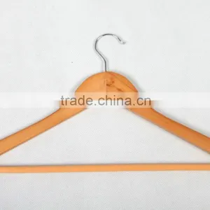 Popular Model FR-3 Wooden Clothes Hanger Grade 1/2 thumbnail-1