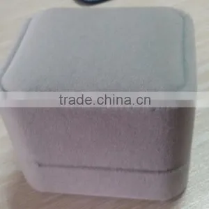 Best Quality for the Beauty Top Grade Velvet Jewelry Ring Box thumbnail-3