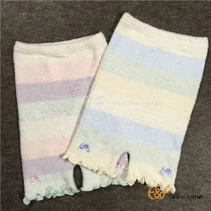 Pregnant Women in Jersey Knit Thin Haramaki Shorts thumbnail-1